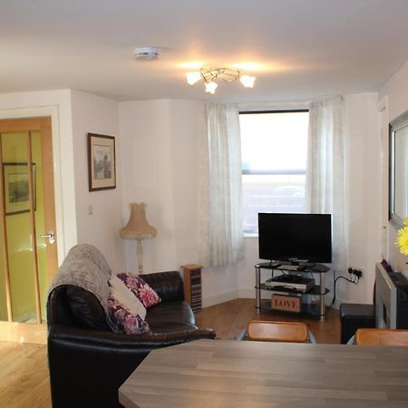 Cadame Apartment Whitby Exterior photo