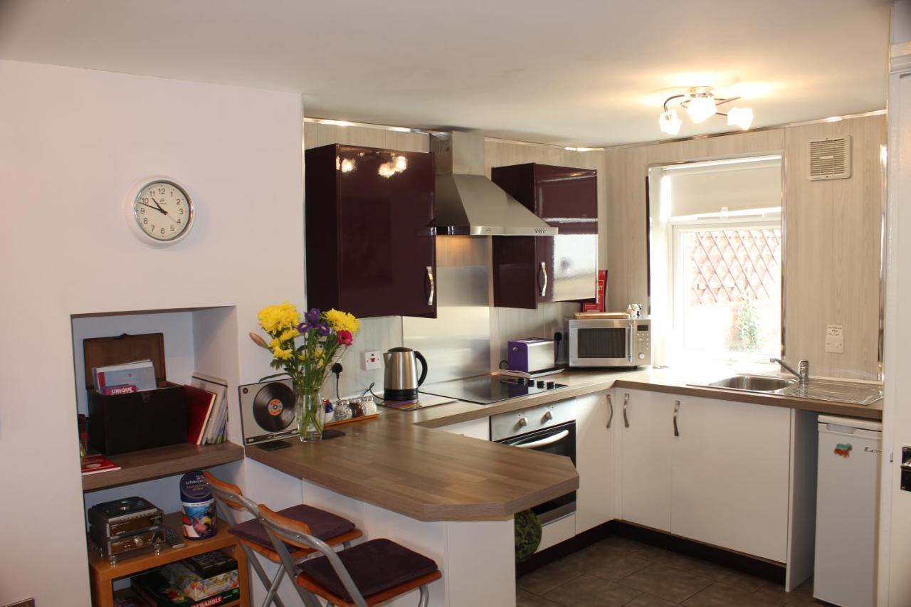 Cadame Apartment Whitby Exterior photo